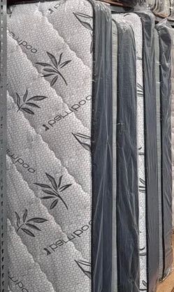 Black bamboo queen size set