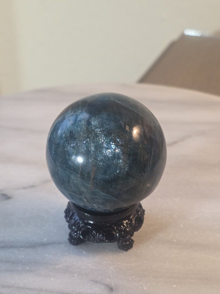 0.6 Lb (255g) Flashy Blue Apatite Sphere Quartz Crystal