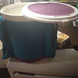 Large Cooler With Sliding Top