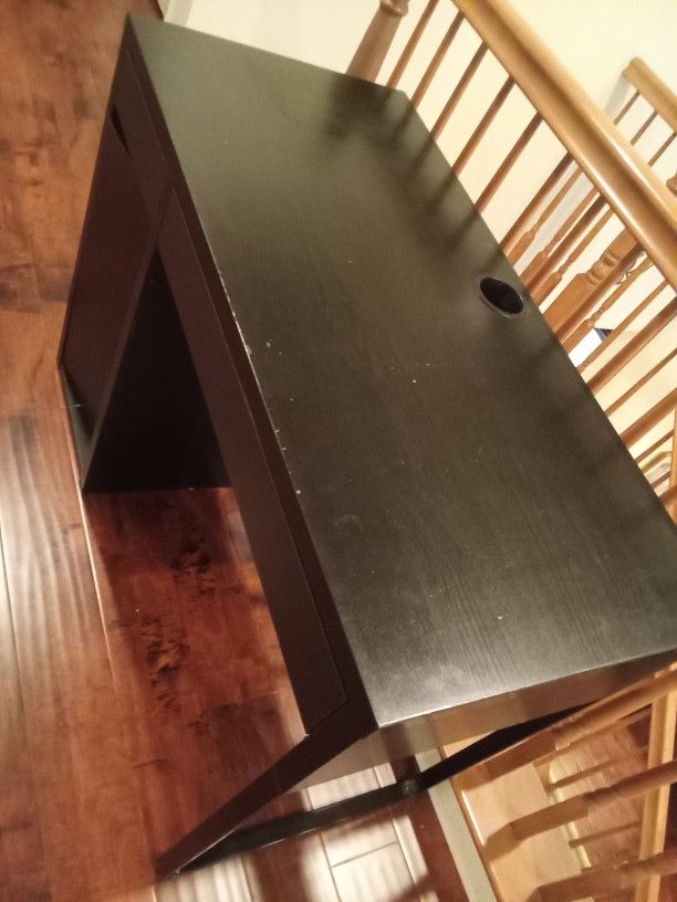 Desk for $20!! :)