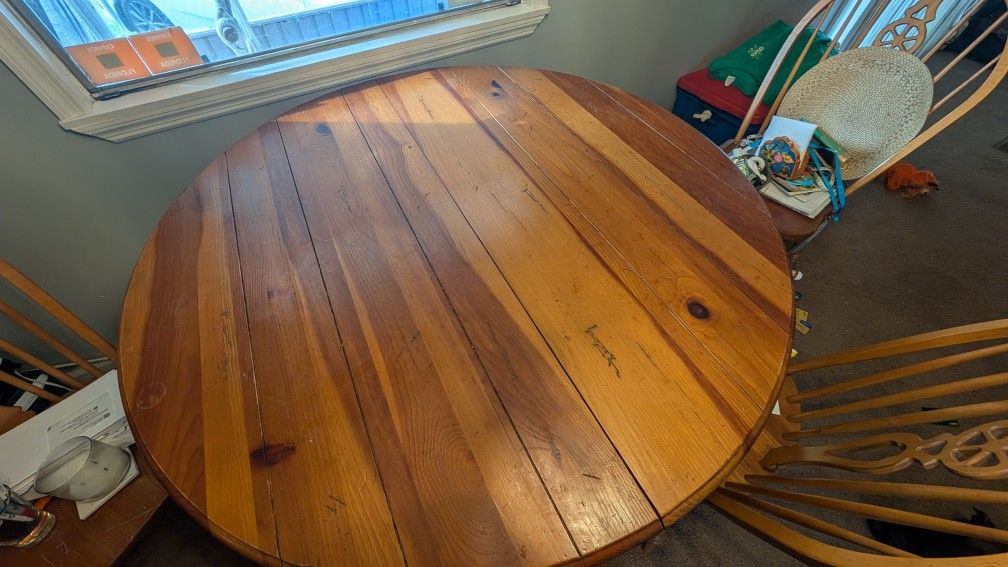 Dinning Room Table