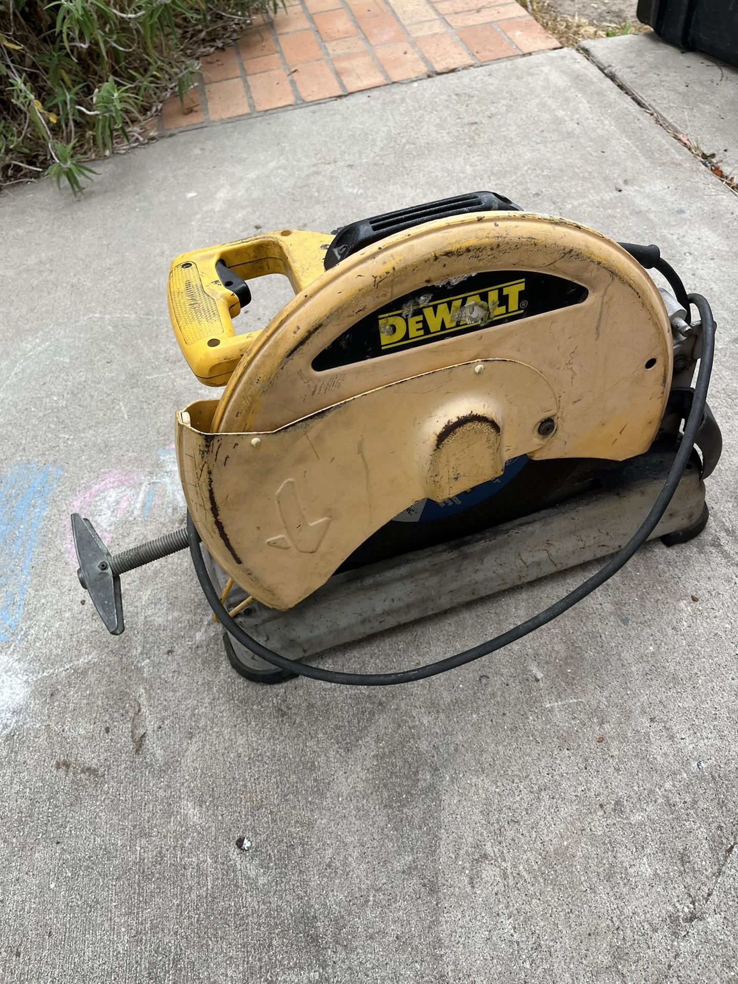 Dewalt Abrasive Cutter