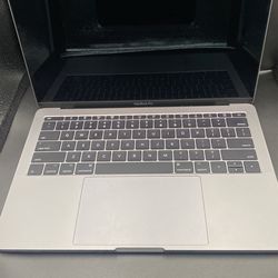 Macbook Pro, Apple Laptop