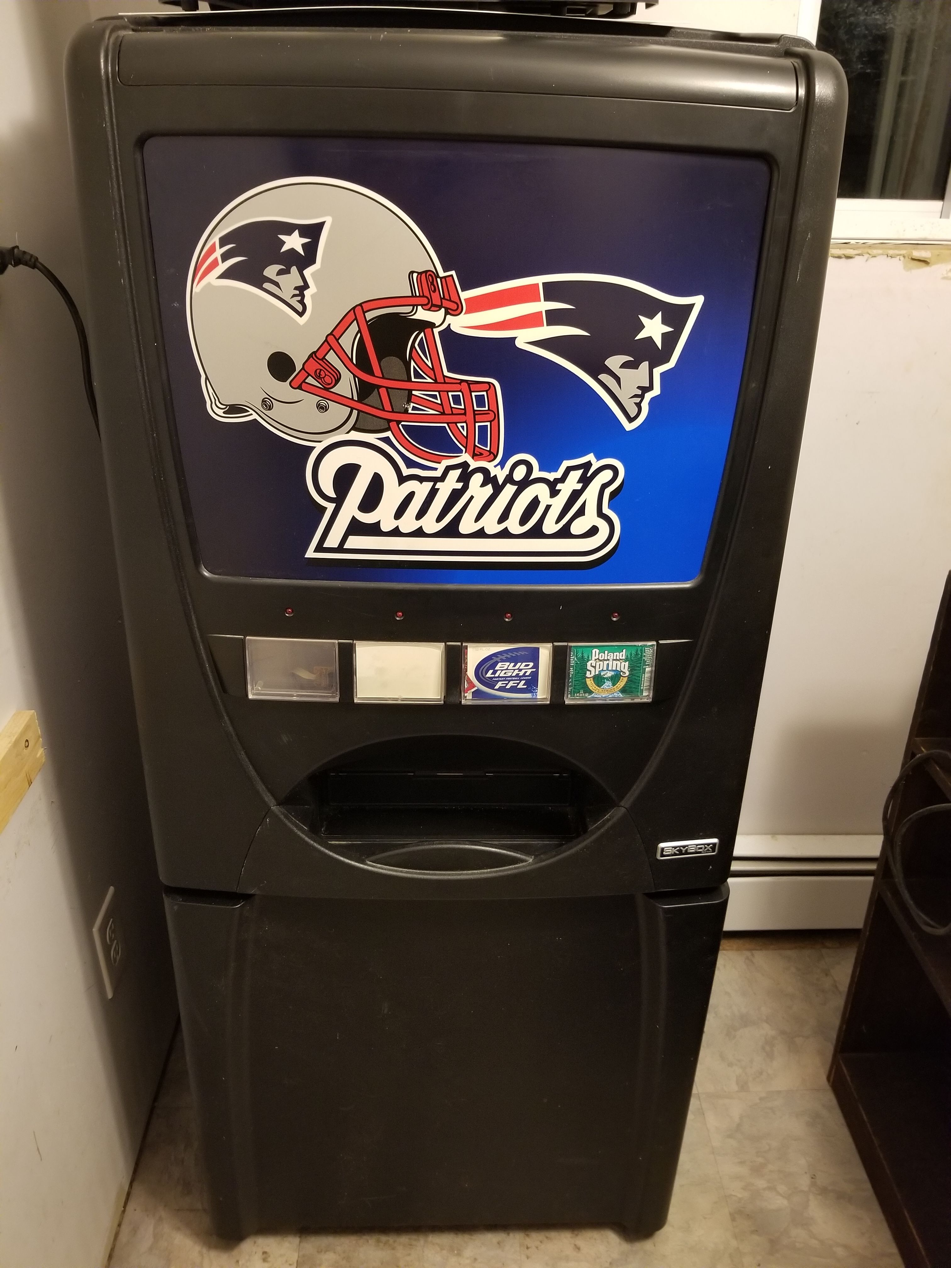Maytag Skybox New England Patriots Vending cooler