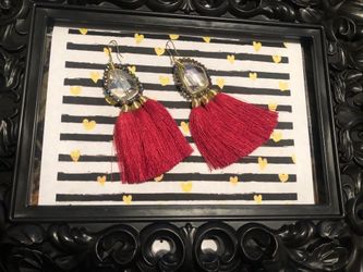 Aretes y semanarios
