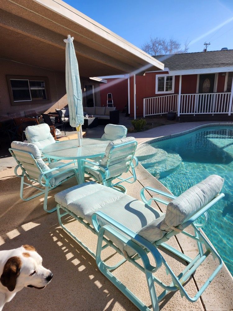 Alu-Mont Patio Furniture 8 Pc.