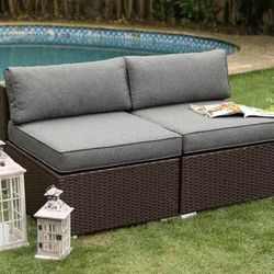 2pc Outdoor Rattan Sofa With Gray Cushions