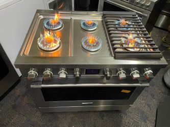 2024 Frigidaire 36" gas Range
Stainless steel