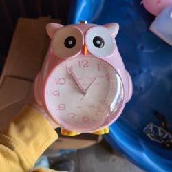 Small Owl Clock