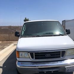 2007 Ford E-350
