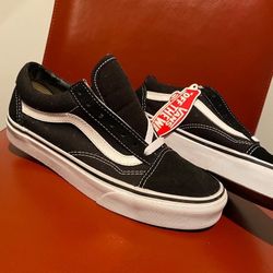 Size 5.5y Vans Sneaker 