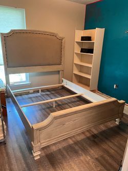 Ashley Furniture Queen Bed Frame demarlos collection