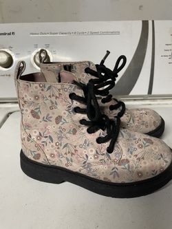 Boots Size 13