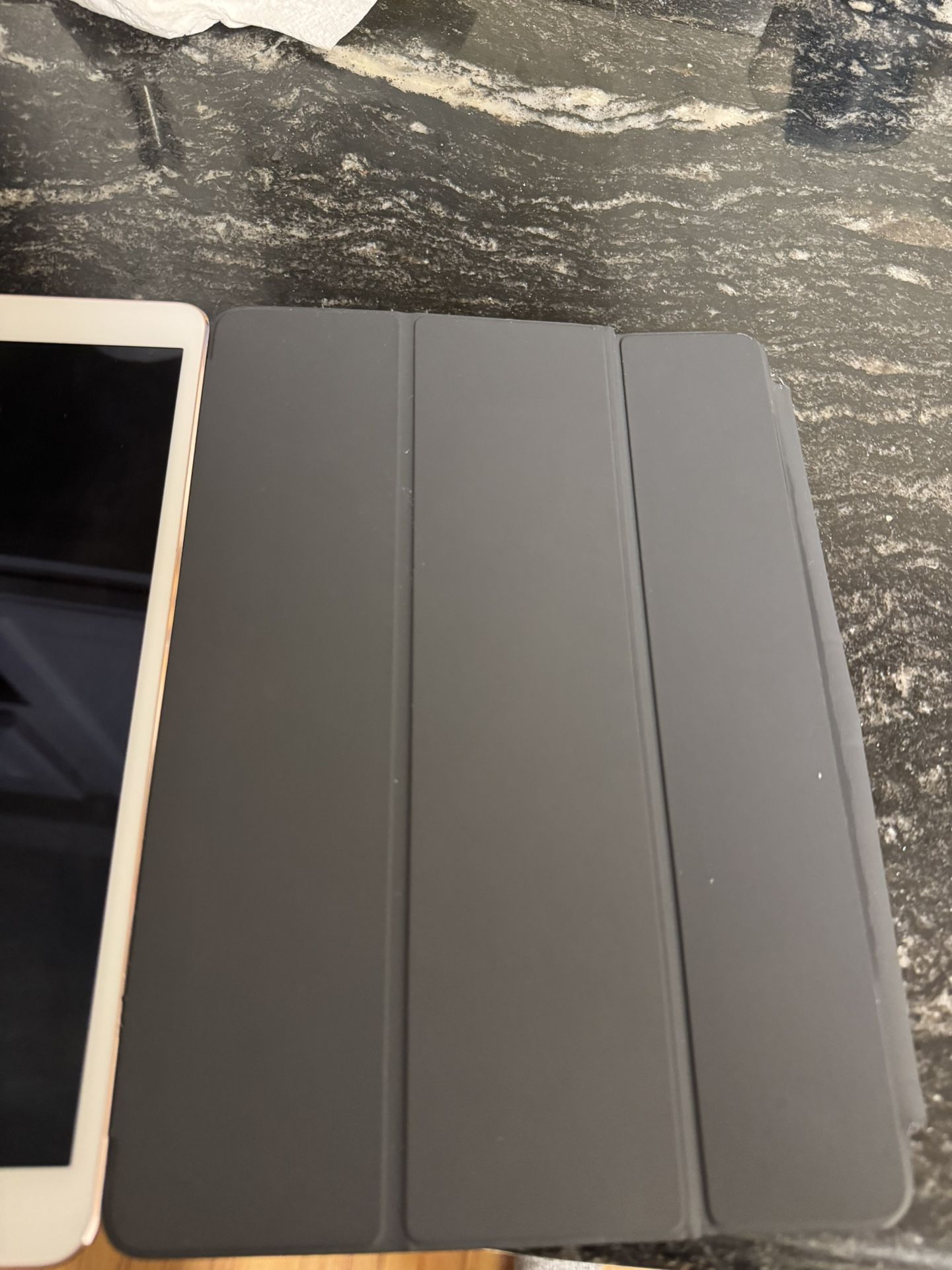 Keyboard iPad Case