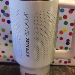 Calia White Oak Stanley Limited Edition 40oz Tumbler 