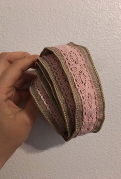 Wired ribbon burlap with pink lace