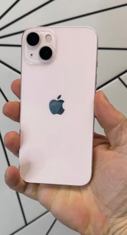 iPhone 13 pink