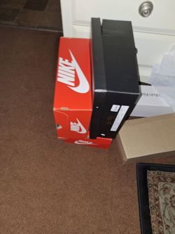 Free womens shoes and thongs