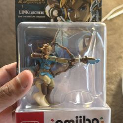 Link amiibo from zelda