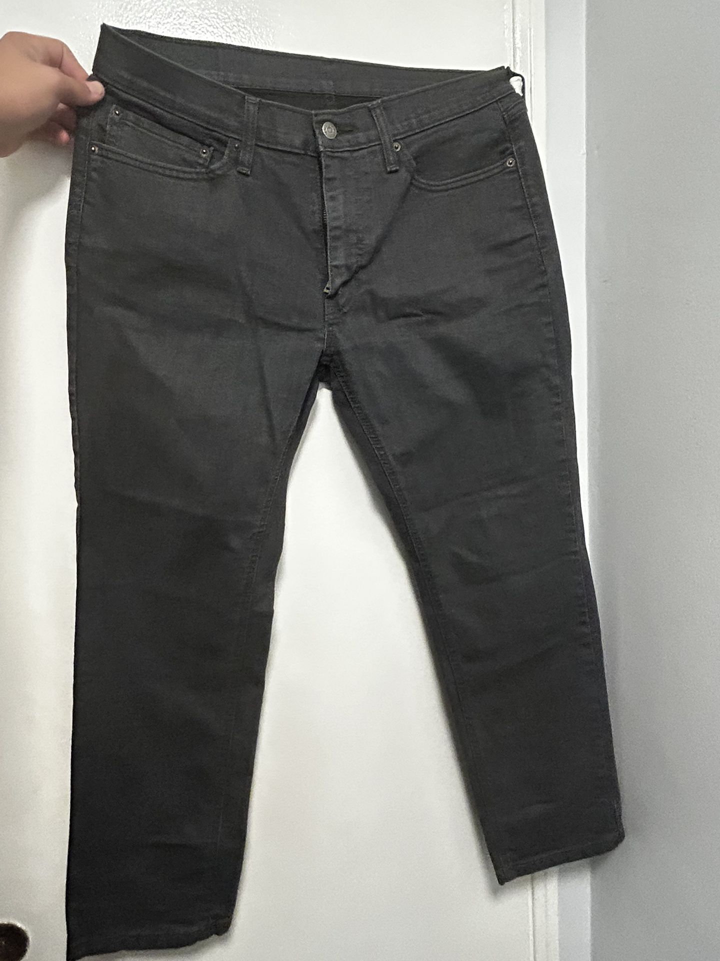 Levi’s Pants 