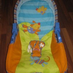  Pet free smoke free Newborn Toddler Vibrating Rocker 