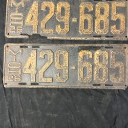 Antiques license plates 1926