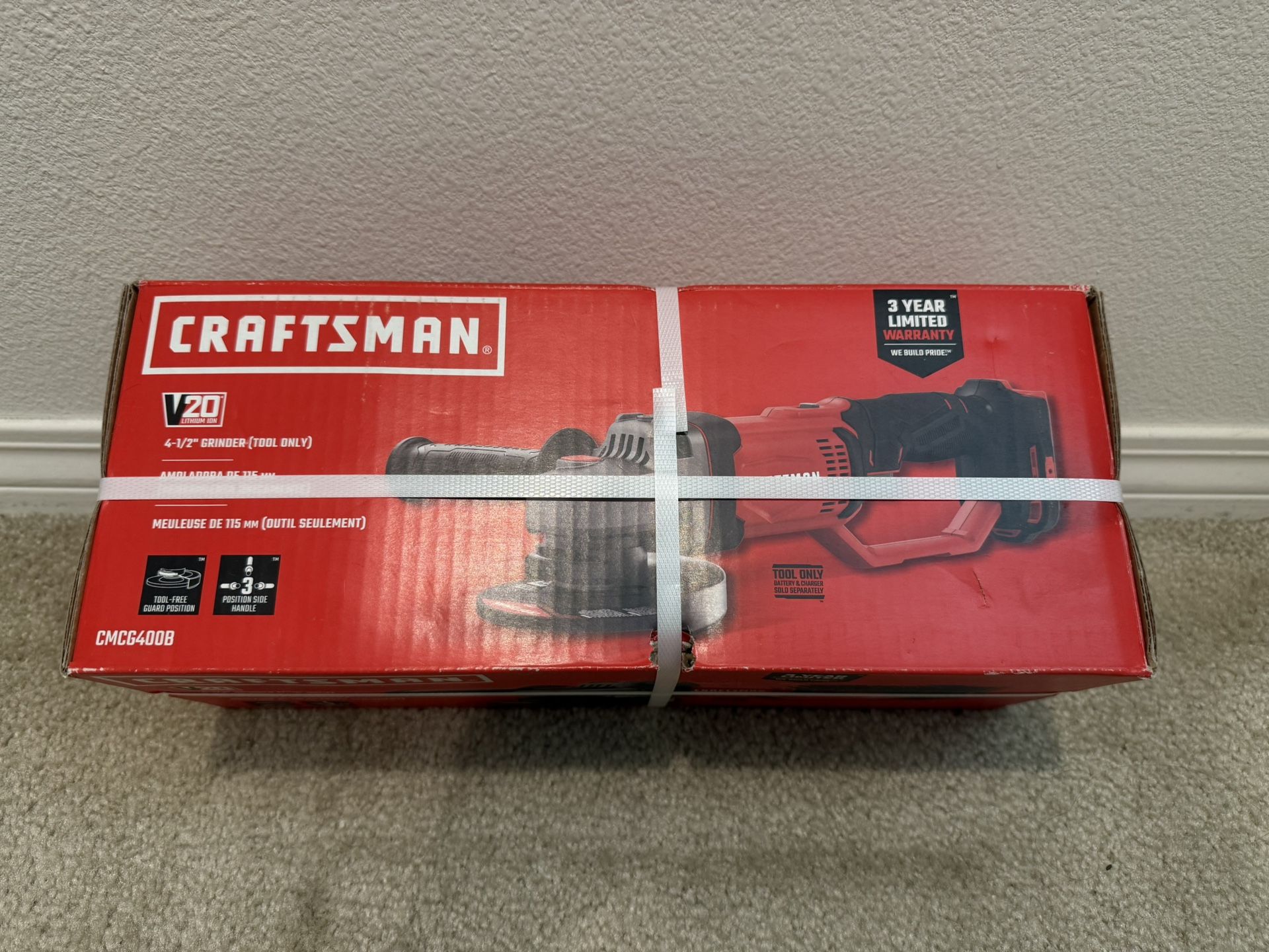 BRAND NEW - CRAFTSMAN V20 4.5-in 20-volt max Trigger Switch Cordless Angle grinder (Tool Only) - Model CMCG400B