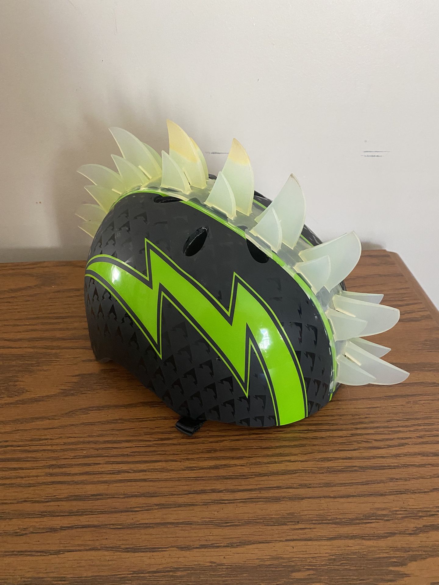 Raskullz Light Up Bicycle Helmet Size Small