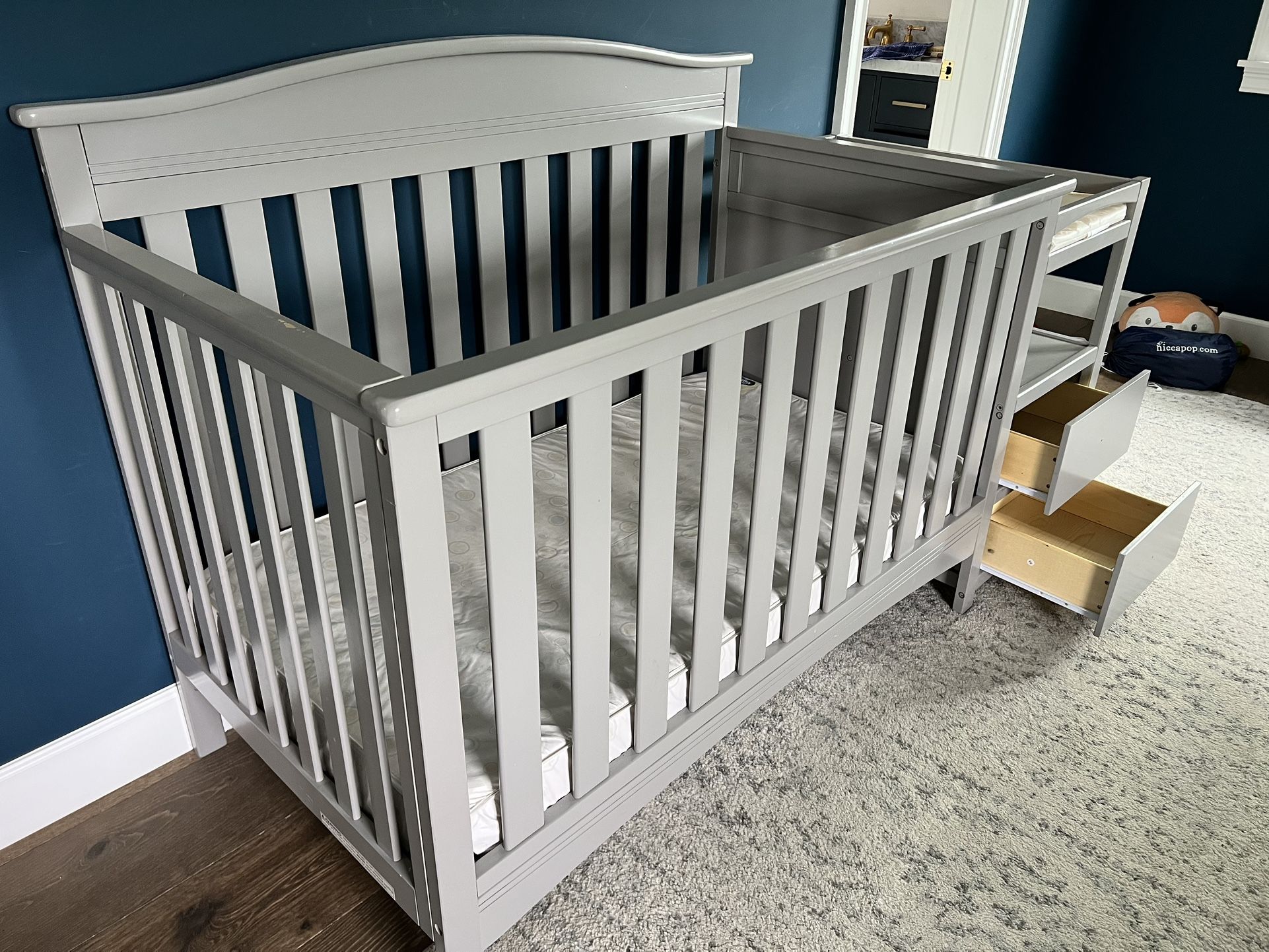 Baby Crib With Side Shelf