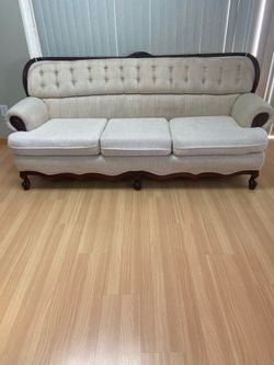 Victorian Parlor Sofa — Dynamic Pacific Enterprises Fine Furniture 🛋️