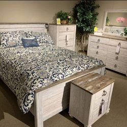 Willowton Whitewash Panel Bedroom Set 4 PIECE 