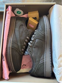 Jordan 1 Low Travis Scott Velvet Brown Size 10