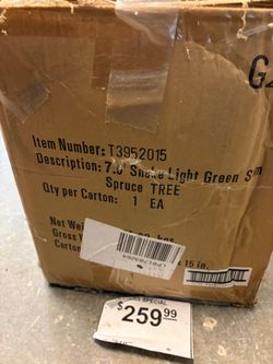 7.5 Foot Christmas Tree New Still in the Box