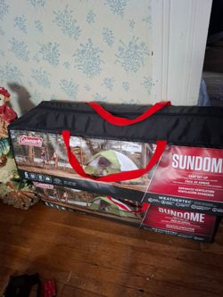 Coleman Sundome 6-Person Camping Tent
