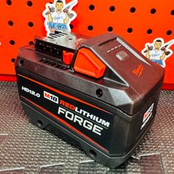 Milwaukee M18 18V Lithium-Ion REDLITHIUM FORGE HD 12.0 Ah Battery Pack