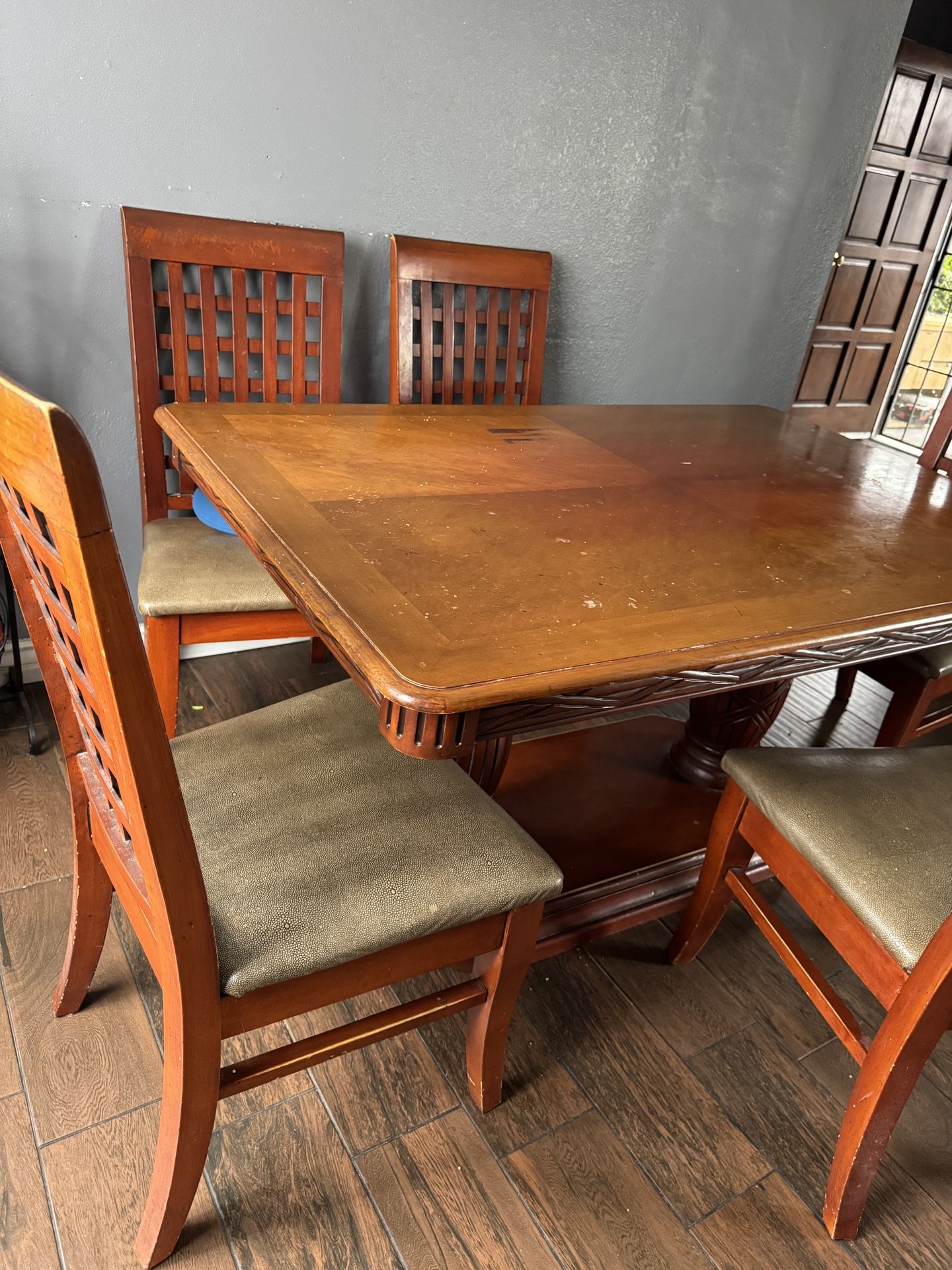 Dinner Table