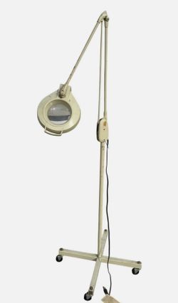 Dazor Floating Magnifying Floor Lamp Light Adjustable heat for craft work