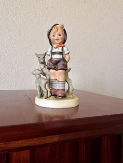 Figurine