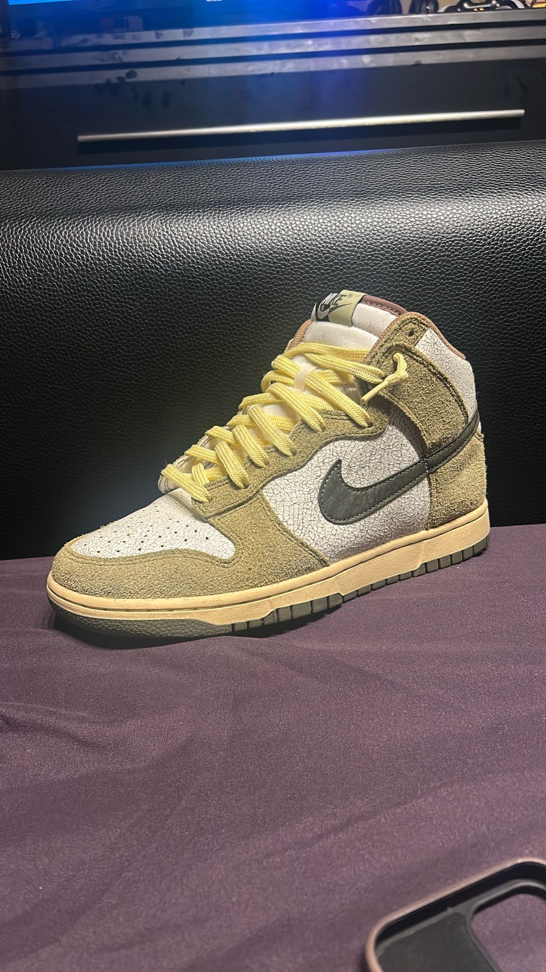 Nike dunk Re Raw