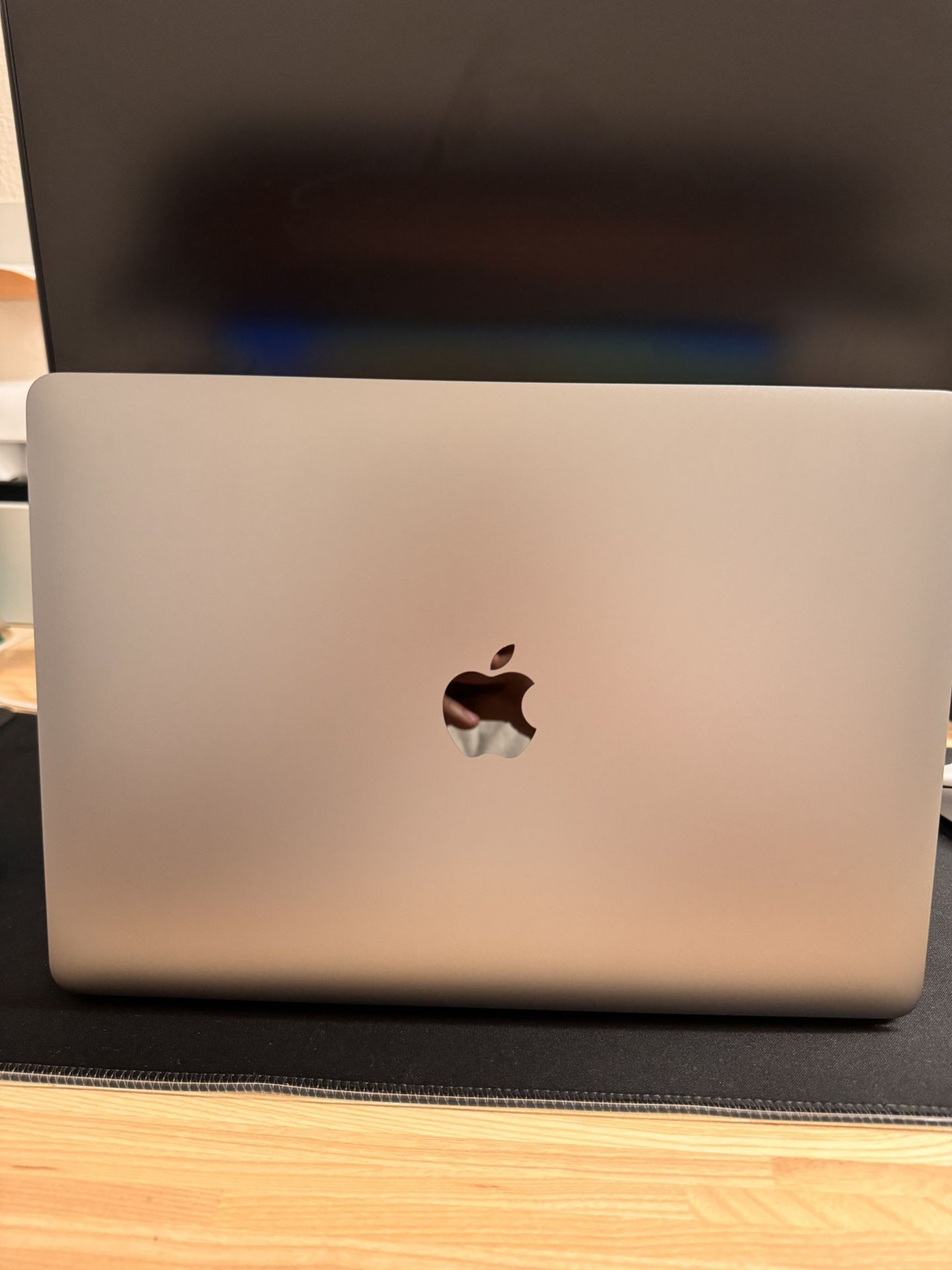 MacBook Pro 13” 2017