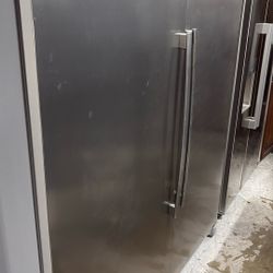 Frigidaire Professional 32” Freezer 32” Refrigerator 