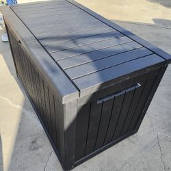 Deck Storage Garage