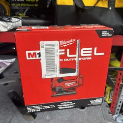 Milwaukee M18 FUEL 18V Lithium-Ion Brushless Cordless Jig Saw (Tool-Only)