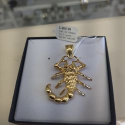 14k Gold Pendant 15.7 Grams Layaway Available 10% Down If You Are Interested Please Ask For Maribel Thank You 