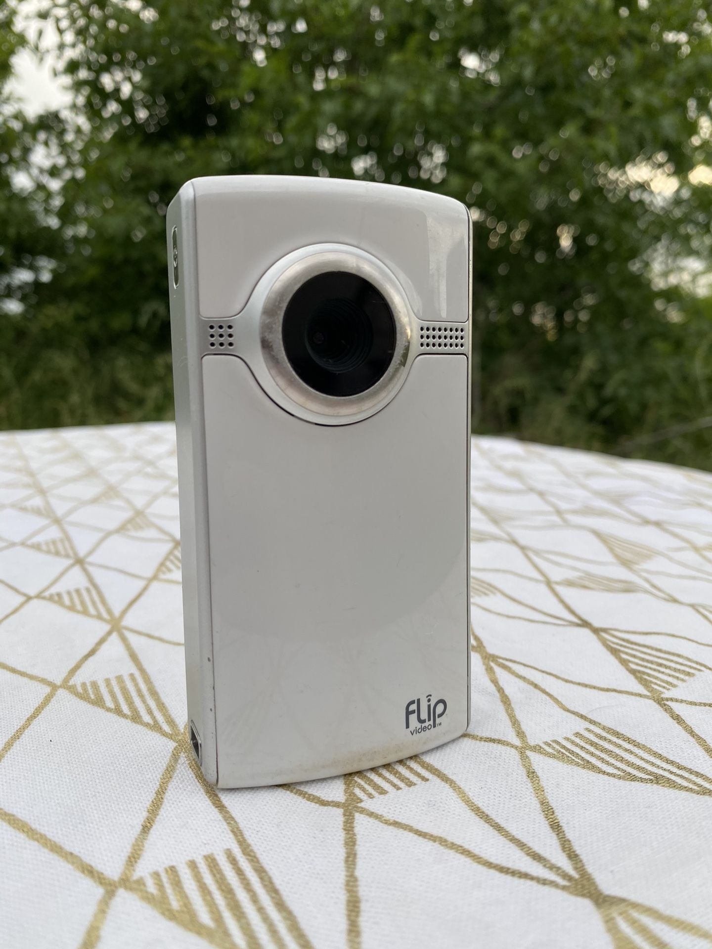 Flip UltraHD Video Camera - White