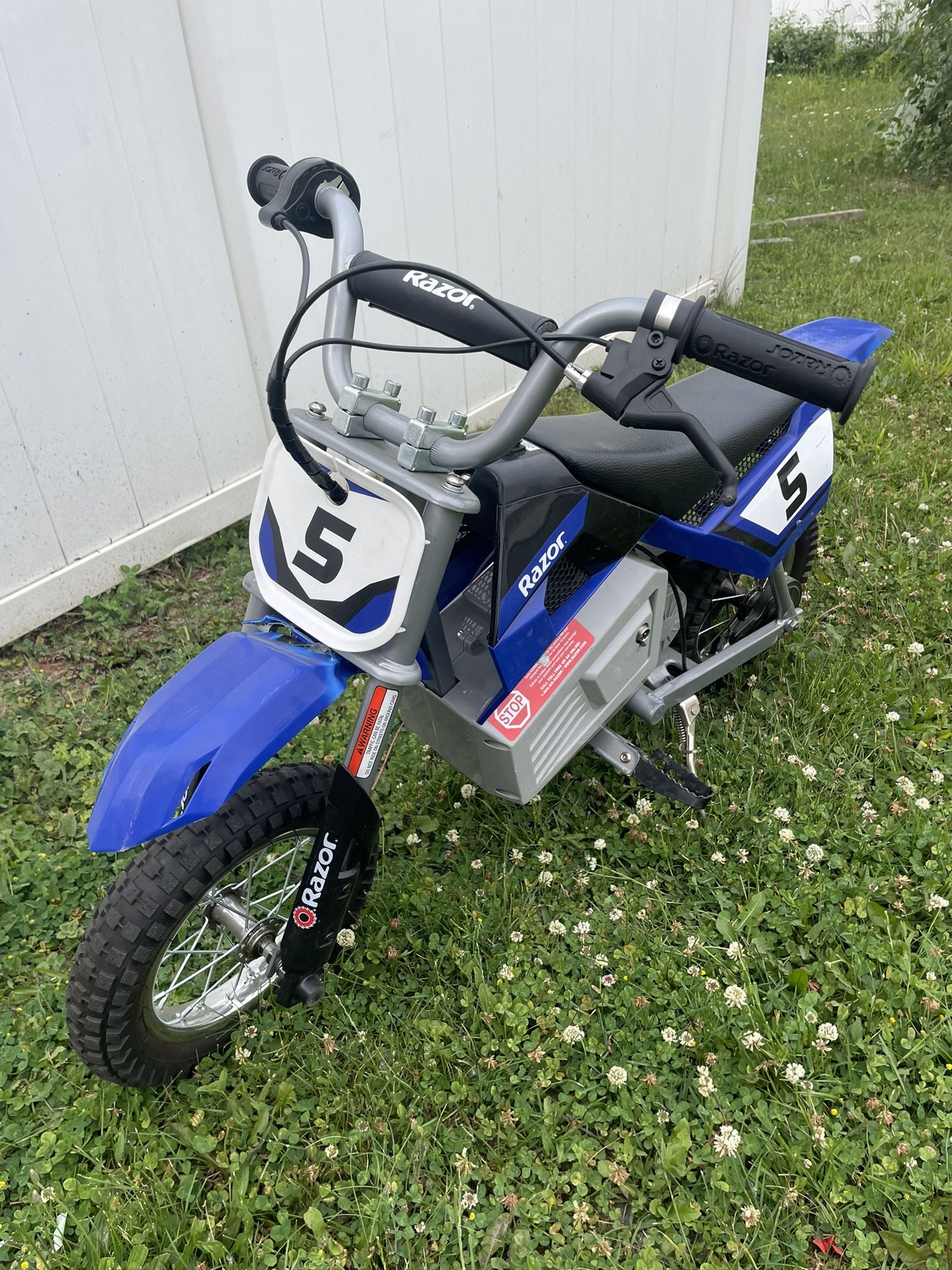 Razor MX350 Dirt Bike With Charger