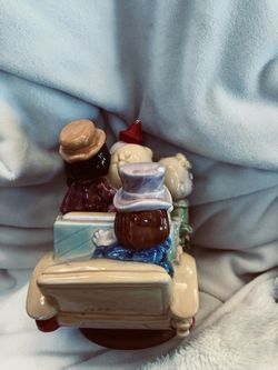 Peanuts Clown Car Music Box