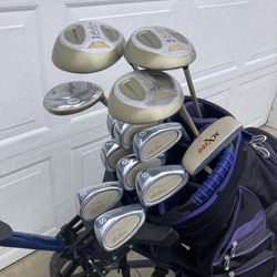 🌸 Women’s Golf, Clubs, And Bag 