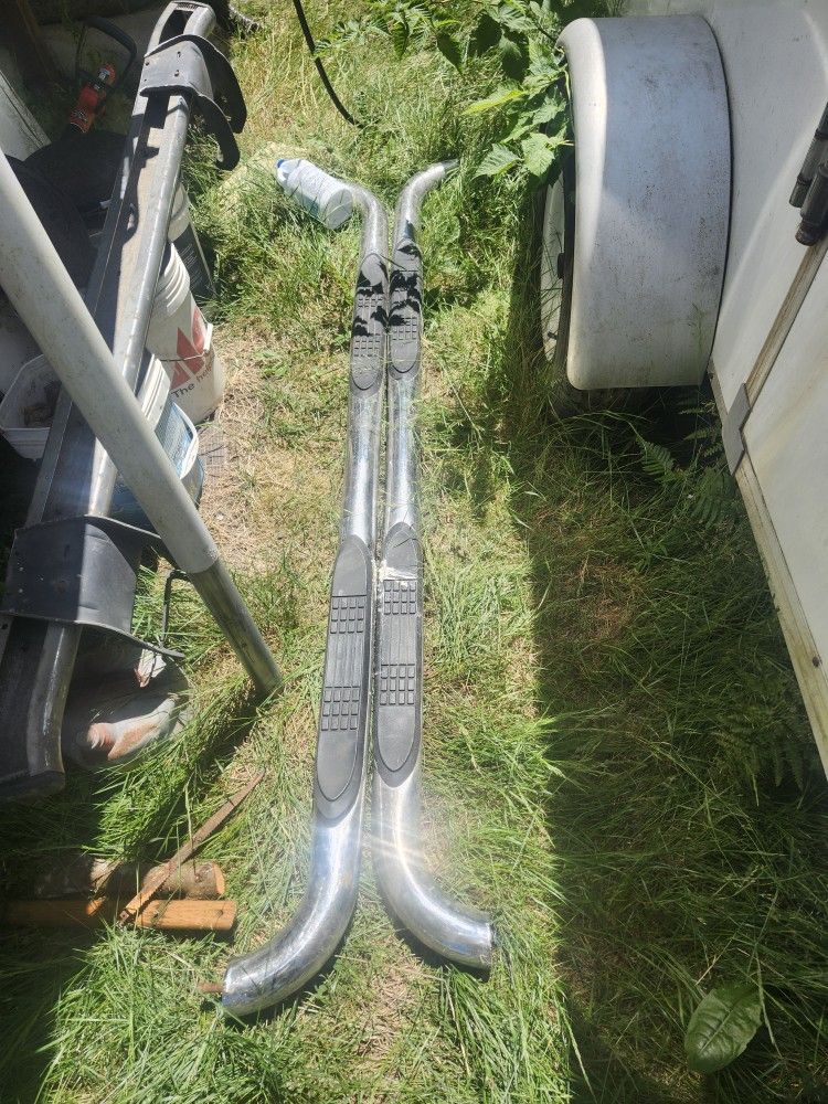 Ford Super Duty crew Cab Nerf Bars
