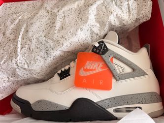 Nike Air Jordan 4 Retro